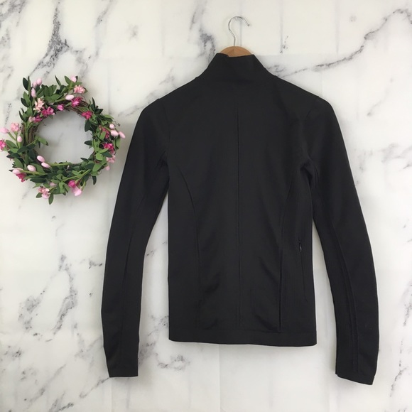 🦞SOLD🚴🏼♀️Castelli Cycling Lightweight Jacket - Picture 6 of 8